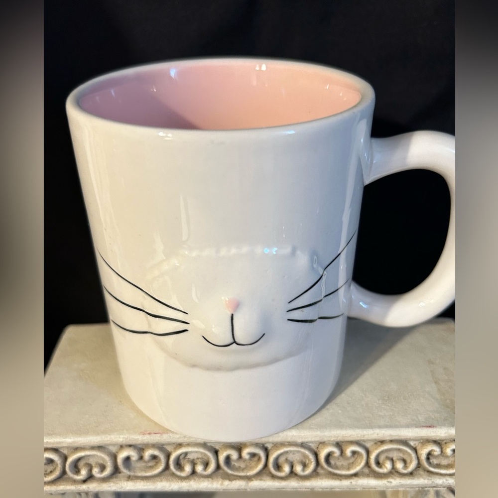 Magenta Bunny nose mug. 15oz